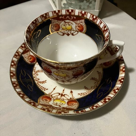 Antique Royal Vale Colclough Imari Cup and Saucer, made in Longton, England. - Picture 1 of 16